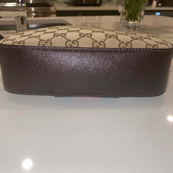 Authentic GUCCI Supreme Monogram Bee Web Camera Bag - NEVER WORN - Picture 8 of 10